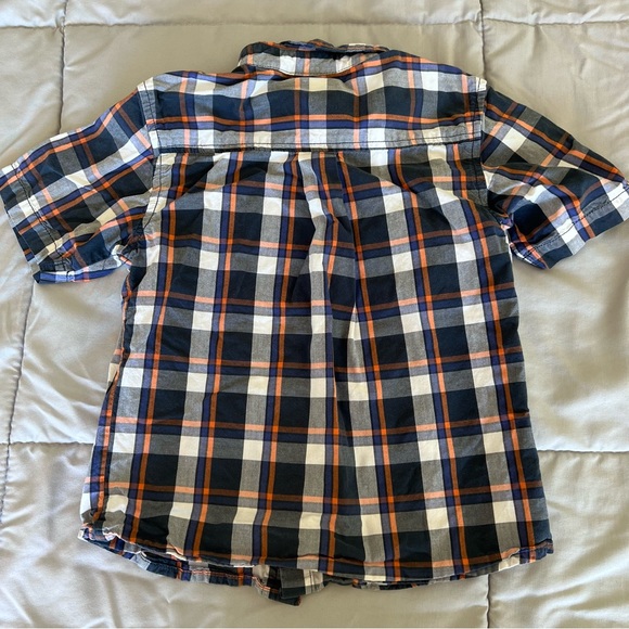 Lot of 3 Boy’s Shirts- 1 Ralph Lauren, 1 Disney, 1 Crazy 8 in Size 4T - Picture 13 of 14
